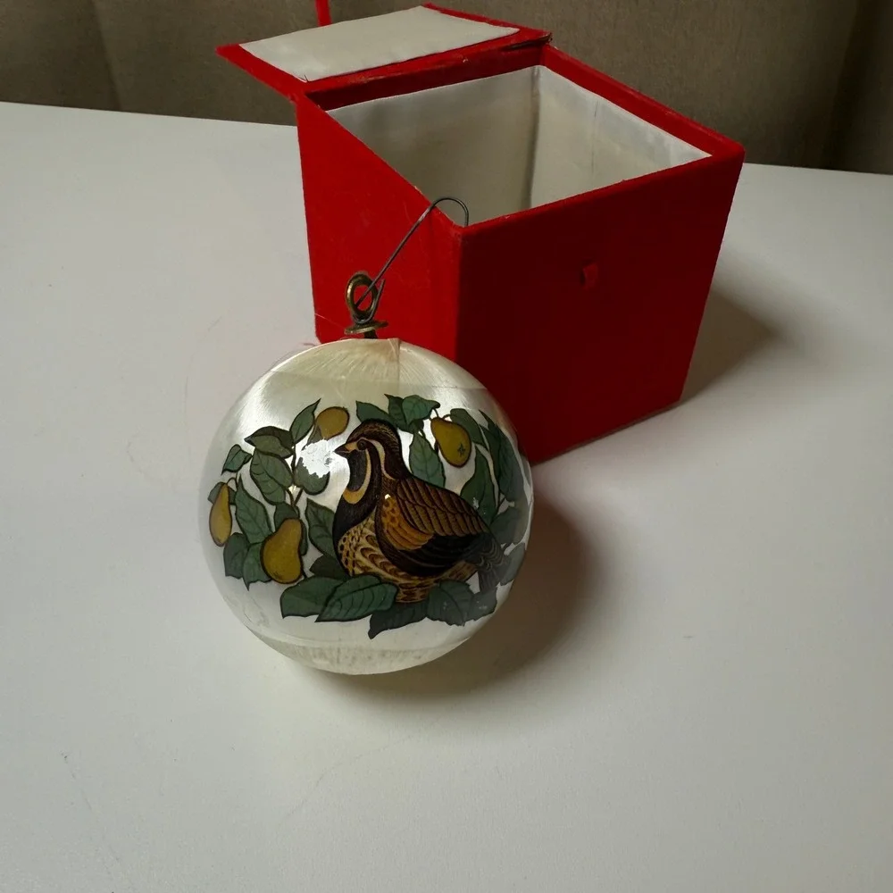 Vintage Christmas Ornament Ball Bird‎ Pear Design with Red Velvet Box